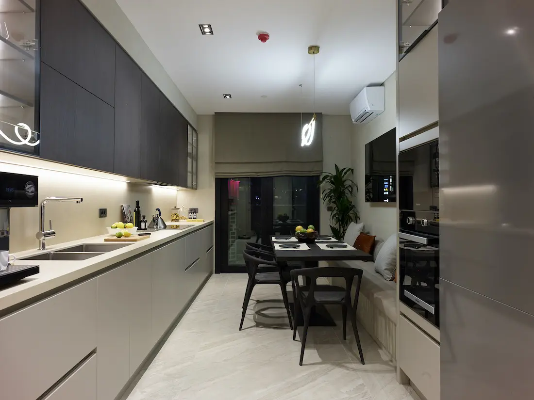 Modern kitchen